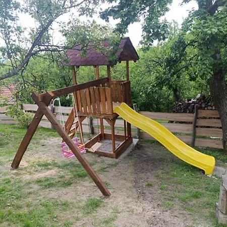 Blazenka Stylovy Unik Do Prirody Chvojnica (Myjava)