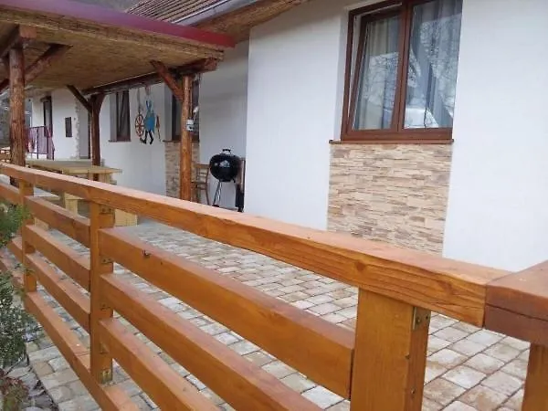 Chalé Blazenka Chvojnica (Myjava)